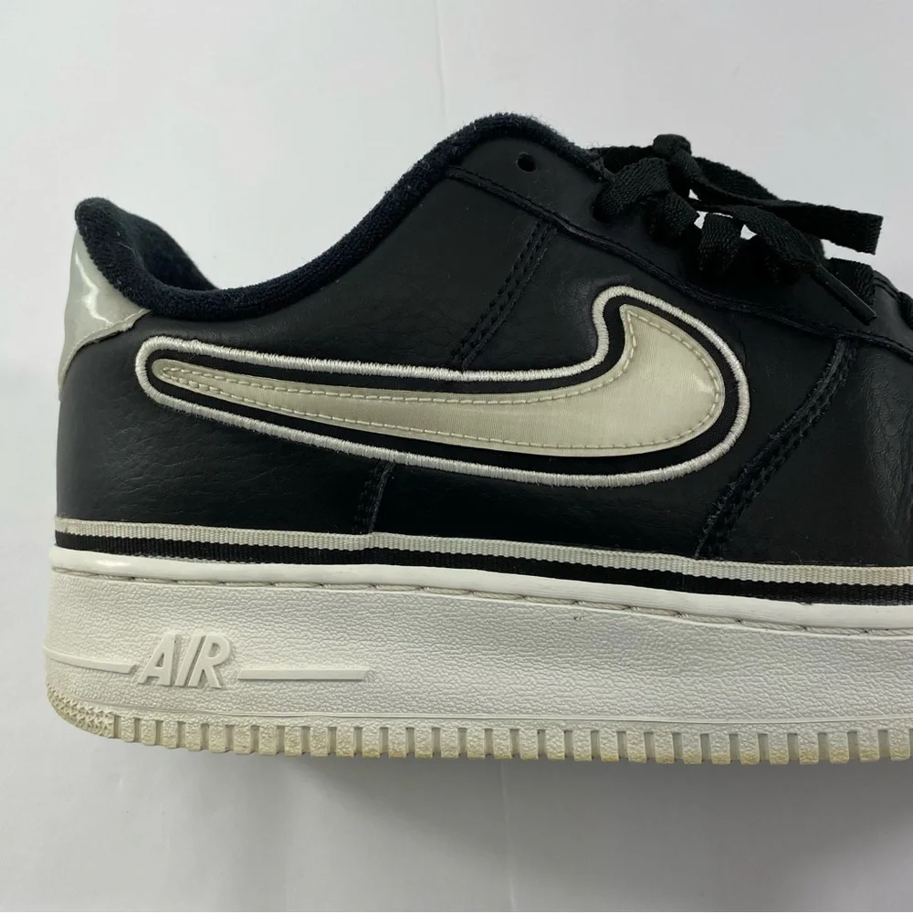 NIKE AIR FORCE 1 Low 07 LV8 Sport AF1 Black White Men’s 12 AJ 7748-001 Sneakers - Picture 13 of 16